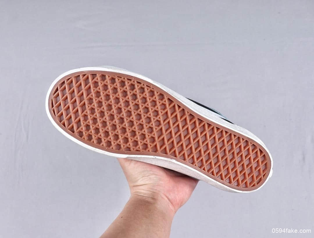 万斯Vans Style 36 Cecon SF包头斑马纹杀人鲸19年新版翻盖鞋盒安纳海姆工艺真标硫化版本 货号:VN0A3DZ3VTO