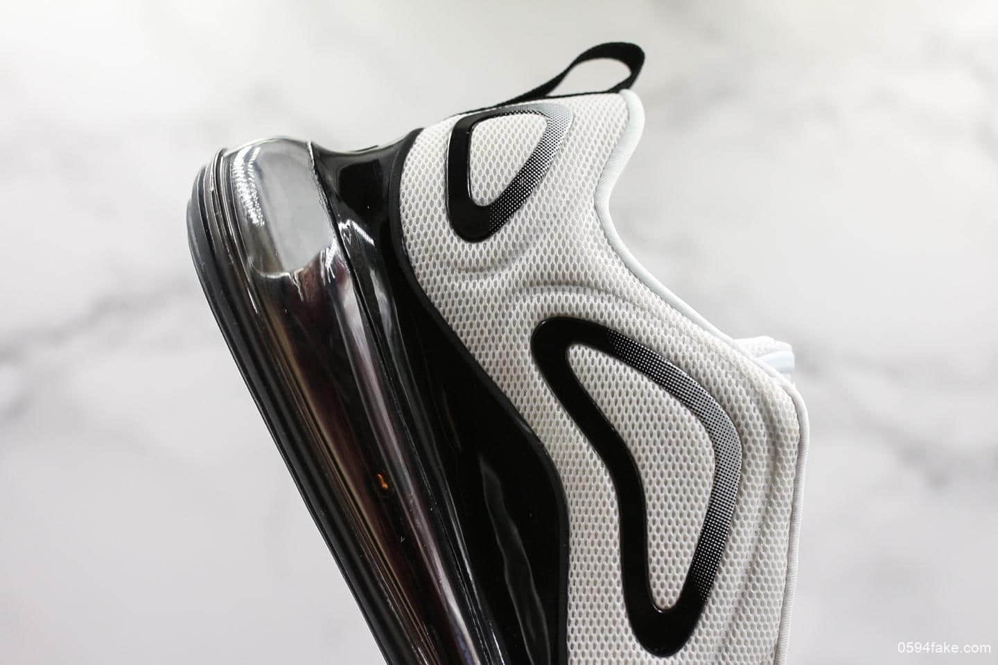 耐克Nike Air Max 720 White Black Volt公司级版本太空大气垫前卫运动慢跑鞋白黑草绿红 货号:CJ4584-100