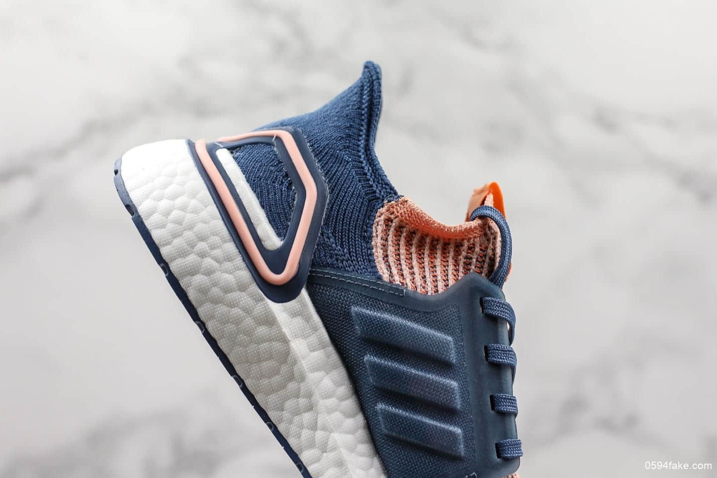 阿迪达斯Adidas Ultra Boost 5.0 2019公司级全新特别联名款北美限定原厂巴斯夫大底休闲运动鞋 货号:G54013