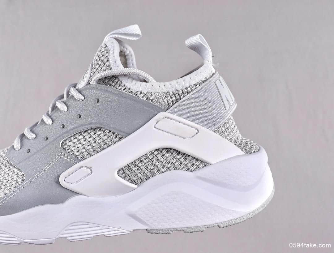 耐克Nike Air Huarache Ultra Suede ID公司级华莱士四代复古慢跑鞋满天星系列 货号:819685-168