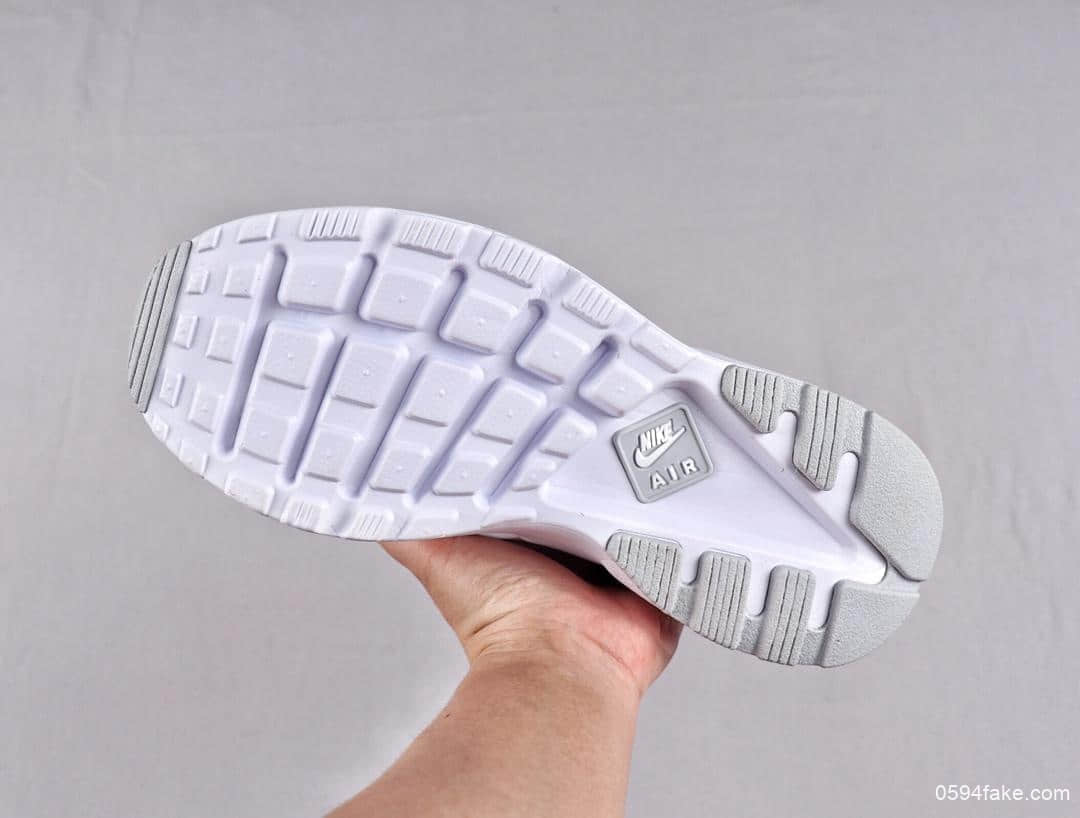 耐克Nike Air Huarache Ultra Suede ID公司级华莱士四代复古慢跑鞋满天星系列 货号:819685-168