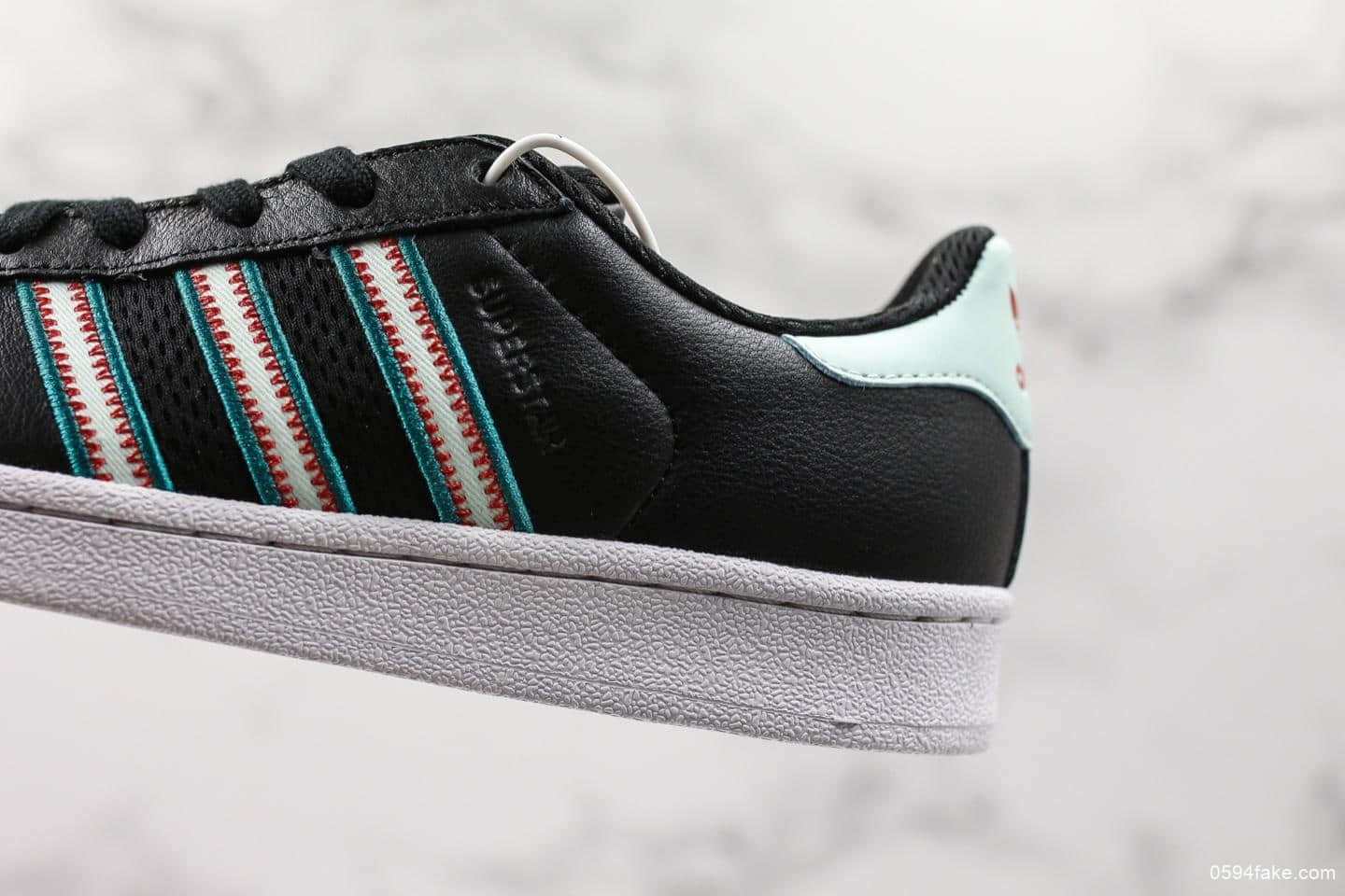 阿迪达斯Adidas Superstar W公司级渠道订单三叶草贝壳头正确EVA软中底内置裁片后跟几率过验 货号:BD7417