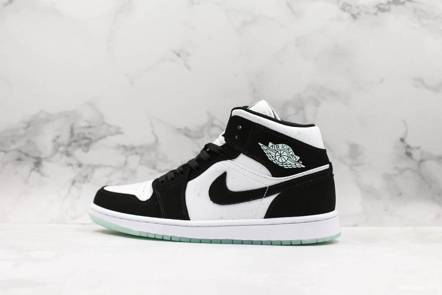 乔丹Air Jordan 1 Mid SE公司级版本夜光熊猫泼墨满天星AJ1中帮夜光真头层原厂大底 货号:BQ6931-103
