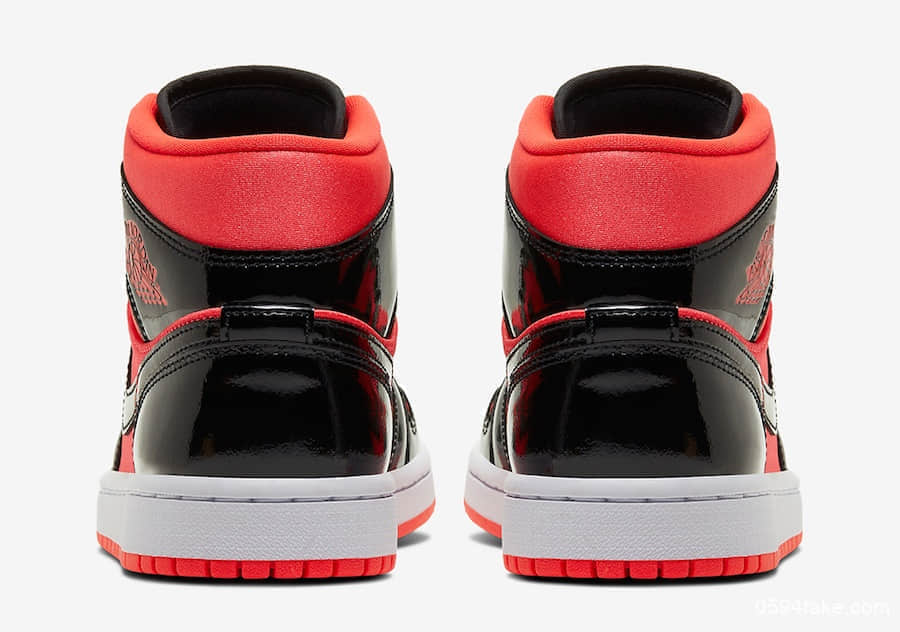 热情似火的Hot punch鞋面搭配亮黑色漆皮!这双Air Jordan 1 Mid就一个字:酷! 货号:BQ6472-600