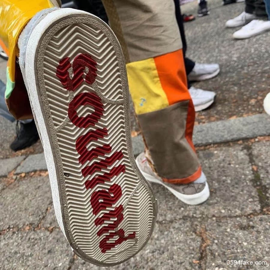 Soulland x Nike SB Blazer Mid释出上脚图!华丽蛇皮纹+独特Swoosh超nice!