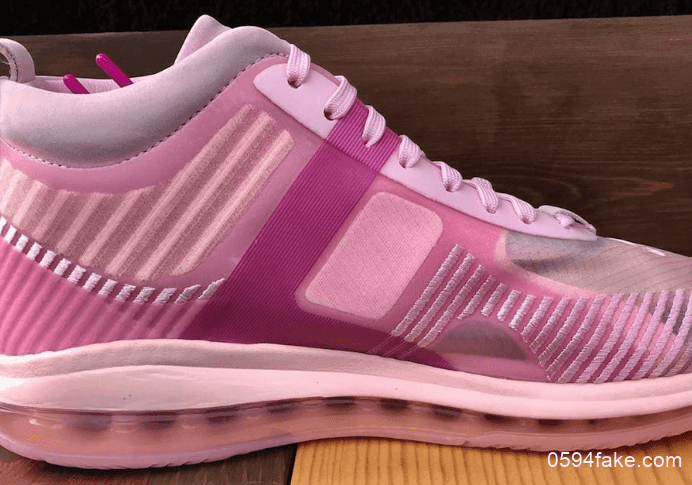 郁金香粉的色调也太少女了吧!John Elliott x Nike LeBron Icon“Tulip Pink”将于9月26日发售