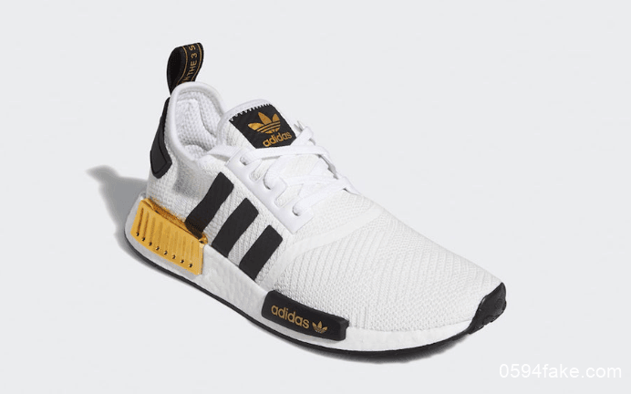 这款adidas NMD R1的边饰片也太奢华了吧!让人移不开眼! 货号:EG5662
