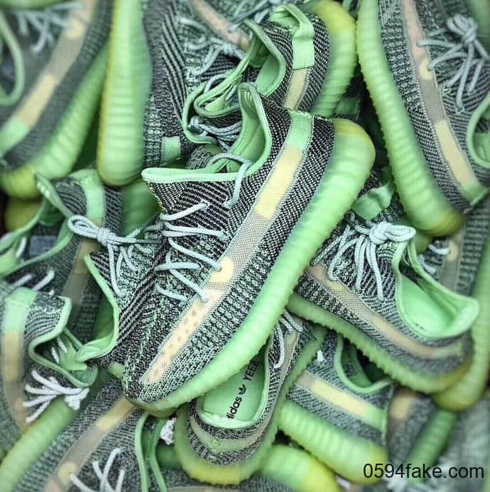 吸睛荧光绿配色!Yeezy Boost 350 V2 “Yeezreel”将于12月正式发售!