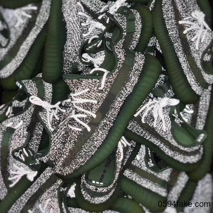 吸睛荧光绿配色!Yeezy Boost 350 V2 “Yeezreel”将于12月正式发售!