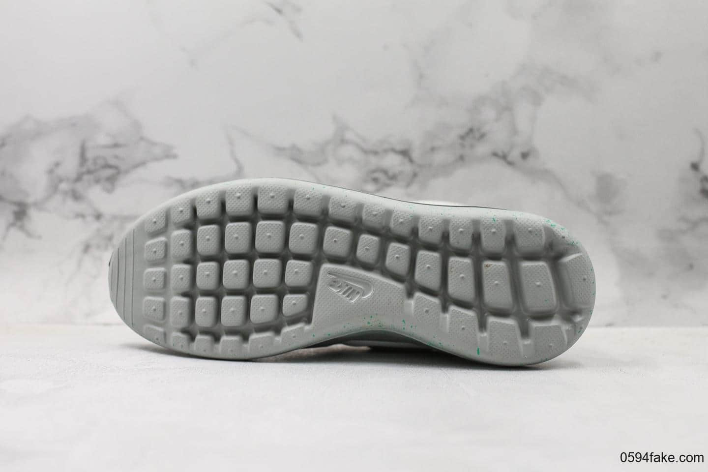 耐克NIKE ROSHE TWO MAG回到未来配色 AIR MAX 1 air mag玩出新花样潮爆灯鞋纯原版本原盒创意定制