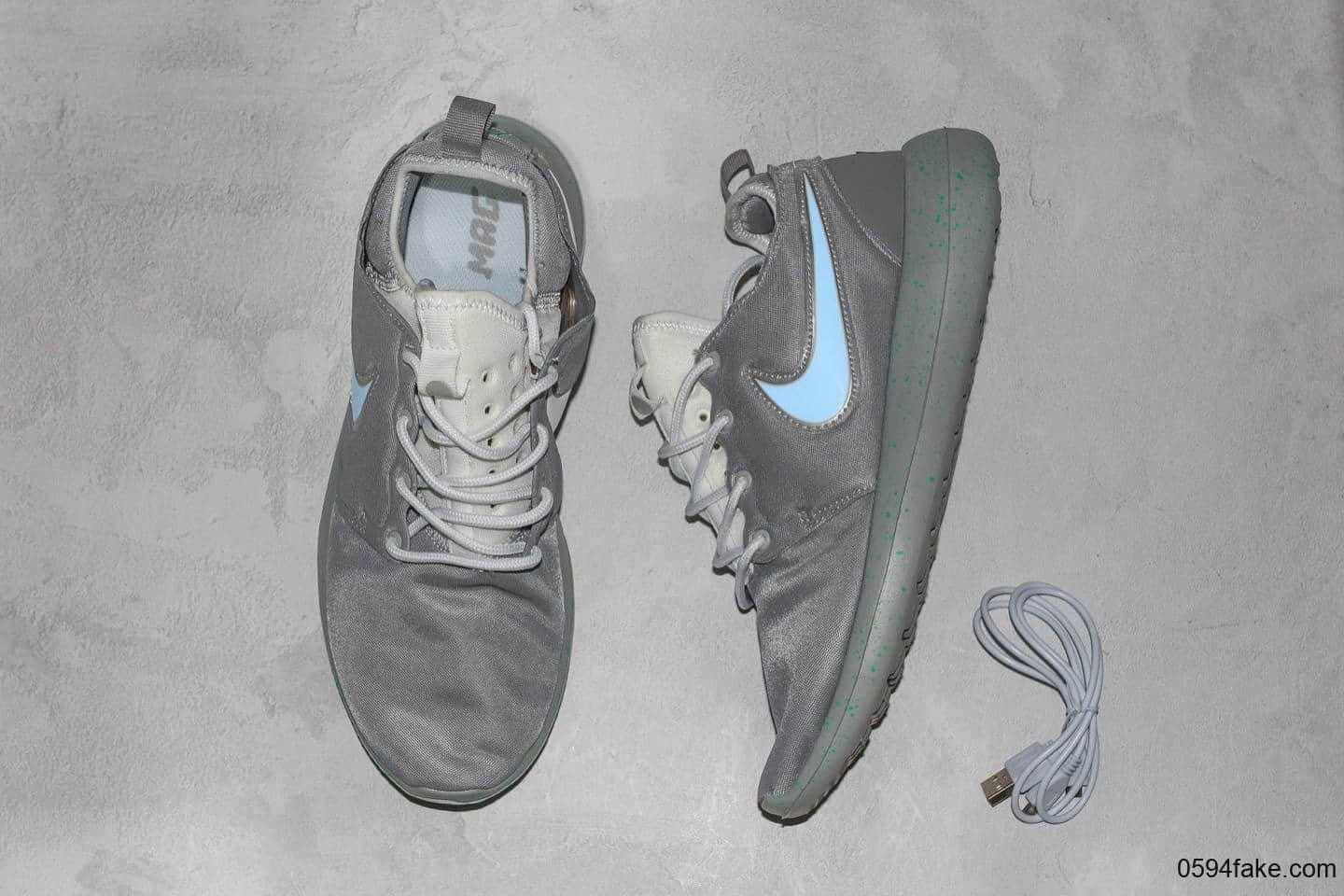 耐克NIKE ROSHE TWO MAG回到未来配色 AIR MAX 1 air mag玩出新花样潮爆灯鞋纯原版本原盒创意定制