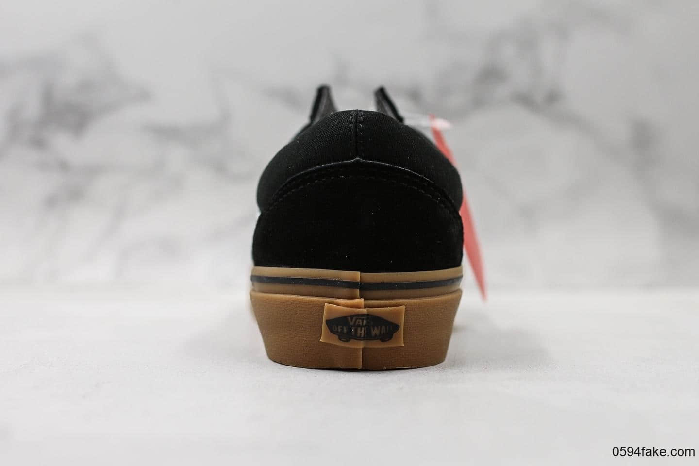 万斯VANS OLD SKOOL正品棕色底黑色经典款帆布鞋生胶底黑白经典男女休闲鞋潮牌滑板鞋 货号:VN0001R1GI6