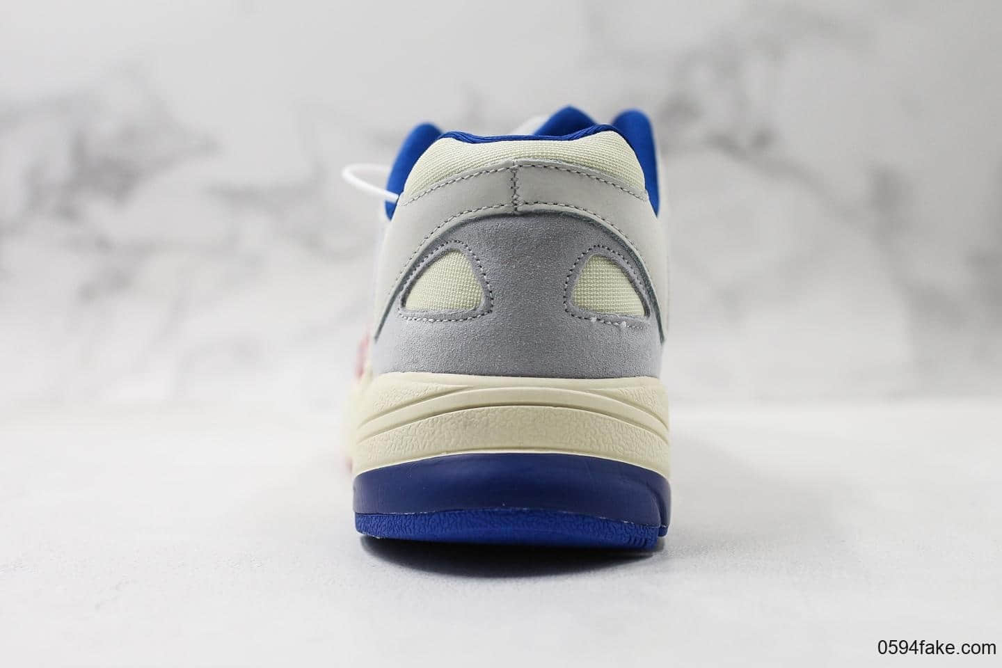 阿迪达斯Adidas Originals Yung-1 Lucky Cloud White纯原版本勇1系列复古休闲运动老爹慢跑鞋米白宝蓝红锦鲤祥云 货号:EE7087