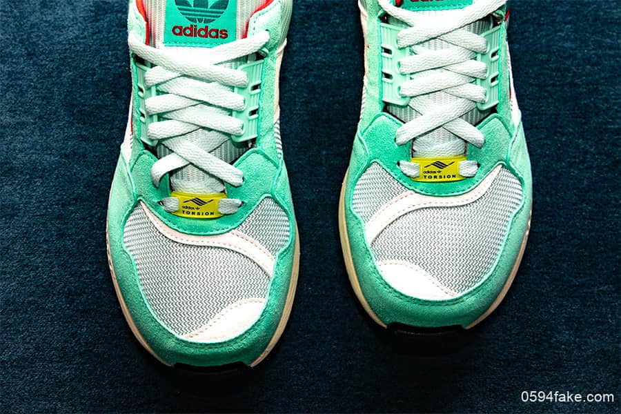 adidas Originals ZX 9000这款清新薄荷绿不容错过! 货号:FU8403