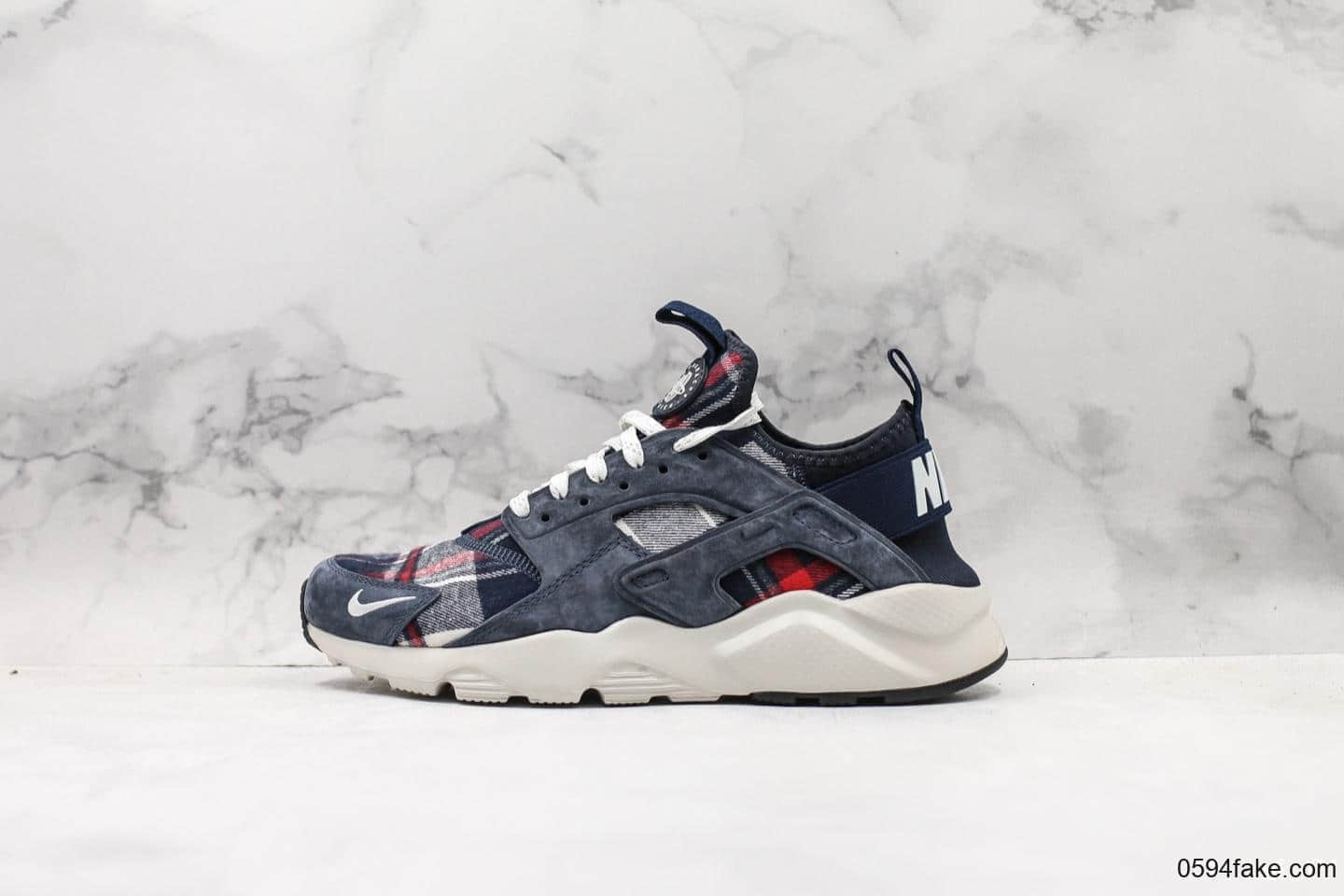 耐克Nike Air Huarache Ultra Suede ID纯原版本华莱士四代顶级猪八革材质秋冬新款内置气垫 货号:AH6809-404