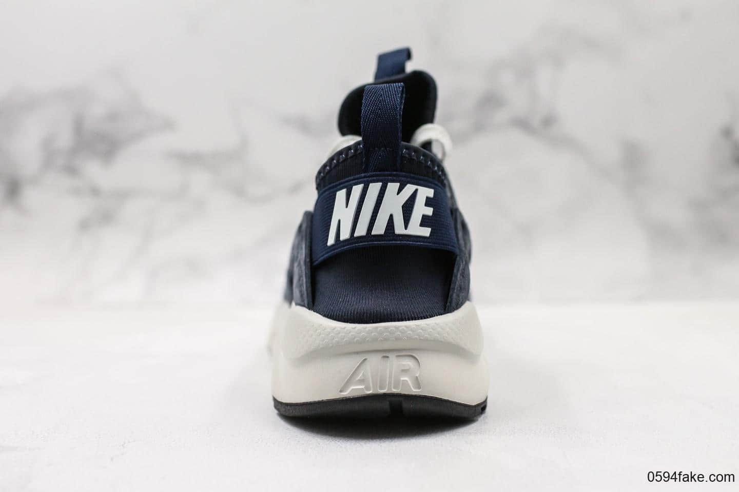 耐克Nike Air Huarache Ultra Suede ID纯原版本华莱士四代顶级猪八革材质秋冬新款内置气垫 货号:AH6809-404