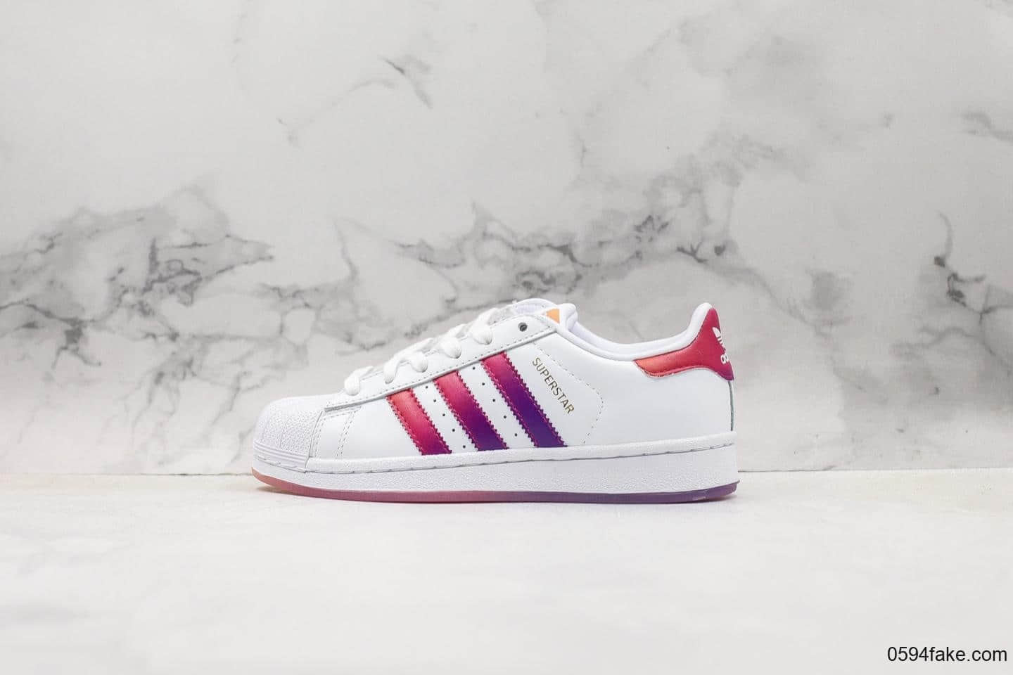 阿迪达斯Adidas superstar 80S三叶草贝壳头渐变红限定配色经典百搭休闲运动板鞋 货号:EG8132