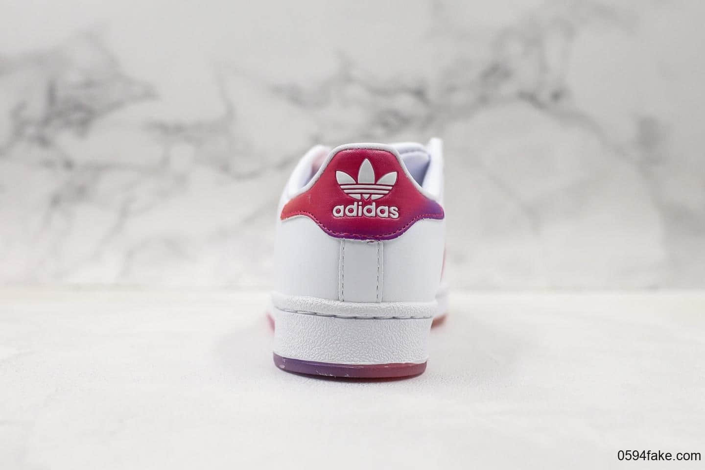 阿迪达斯Adidas superstar 80S三叶草贝壳头渐变红限定配色经典百搭休闲运动板鞋 货号:EG8132