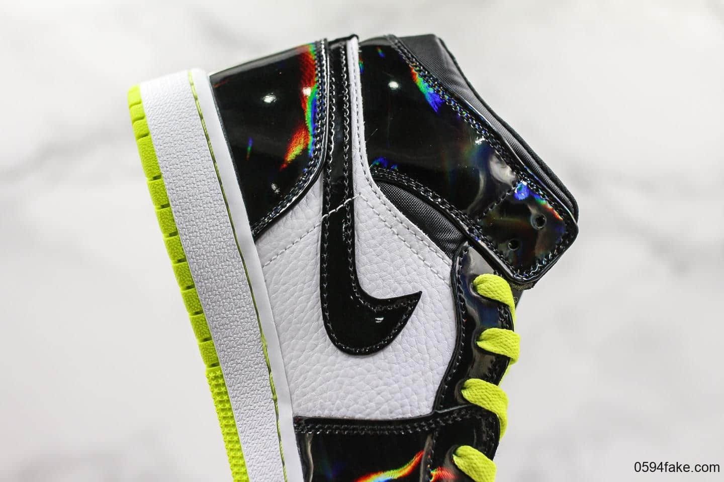 乔丹Air Jordan 1 Mid SE GS Metallic纯原版本AJ1乔丹一代中帮经典复古文化休闲运动篮球鞋变色龙黑绿漆皮 货号：BQ6931-003