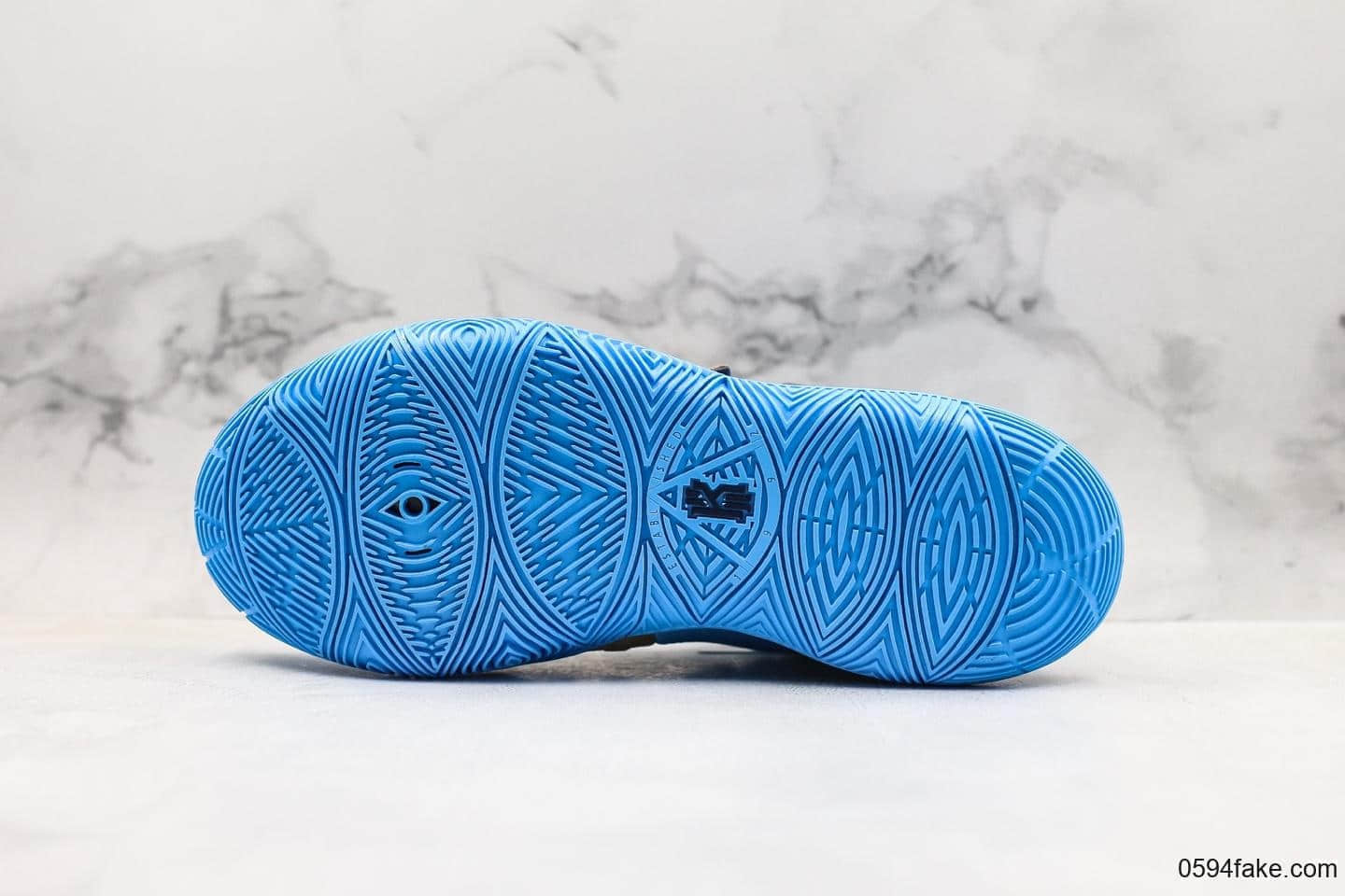 耐克Nike Kyrie 5 SBSP官方同步新品纯原版本欧文5代官方限定配色透气针织织布全新实战缓震大底实战欧文篮球鞋 货号:CI9961-400