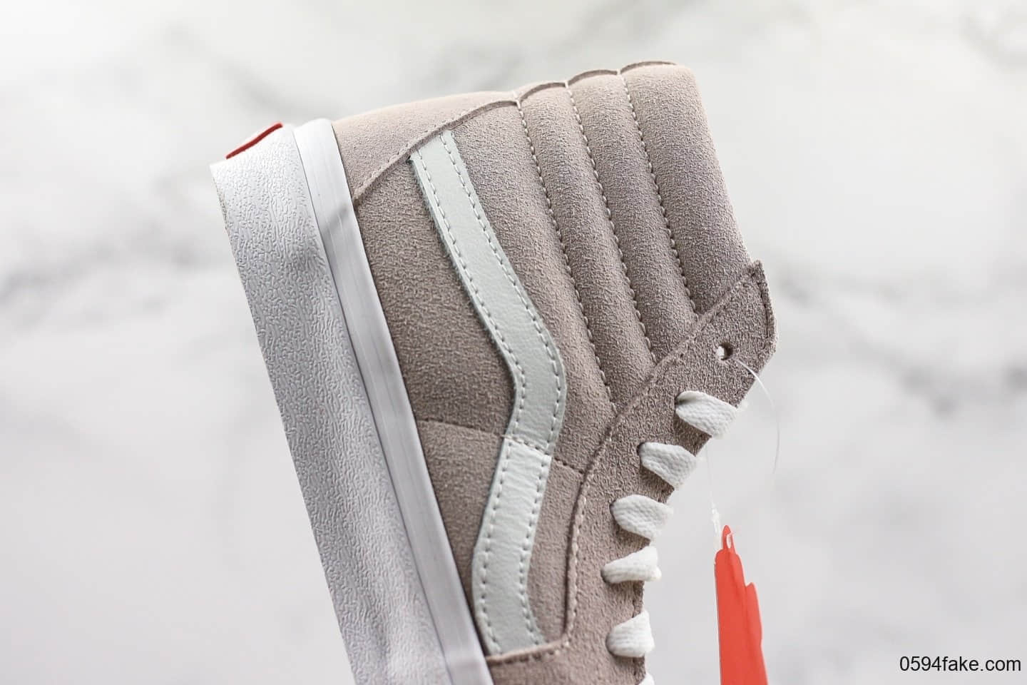 万斯Vans SK8-Hi高帮板鞋官方爆款粉色公司级带半码全麂皮材质 货号:VN0A4BV6V79