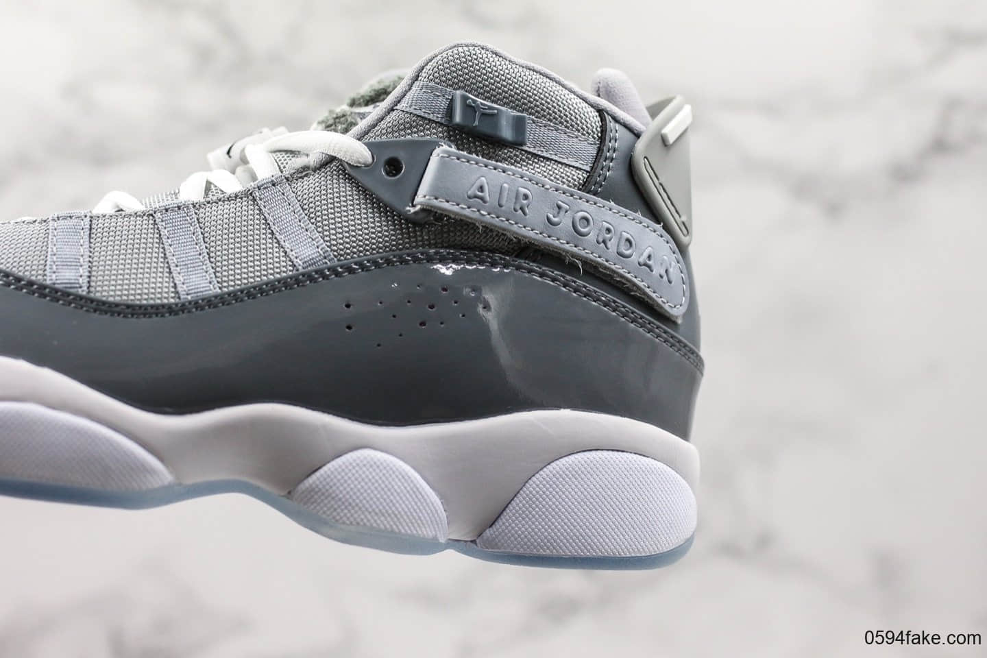 乔丹Air Jordan 6 Rings六冠王AJ6水泥灰纯原带半码 乔丹六代实战篮球鞋原厂碳纤维中底原装真猫眼 货号:322992-015