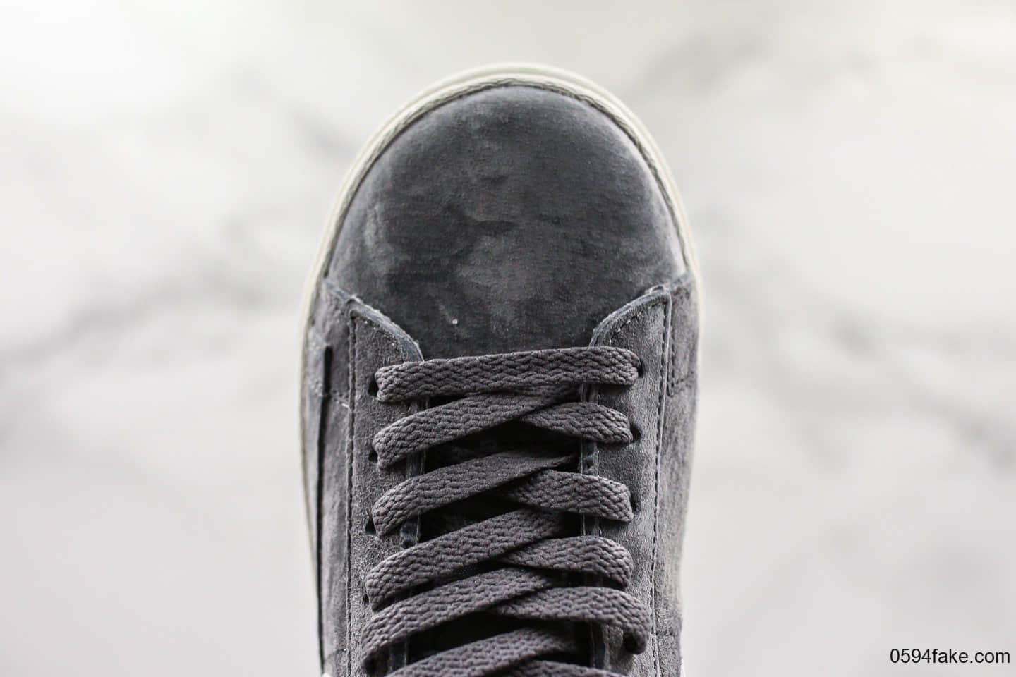 耐克Nike Blazer Mid Vintage Suede开拓者中帮板鞋深灰公司级带半码 搭载Zoom Air缓震科技脚感舒适澎湃 货号:917862-004