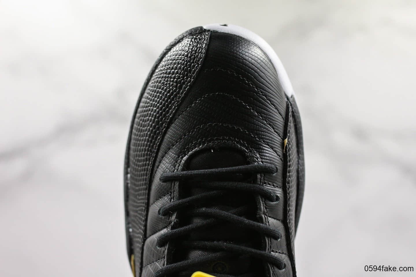 乔丹Air Jordan 12 “Midnight Black”黑金蛇纹OG纯原带半码实战篮球鞋 货号:AO6068-007