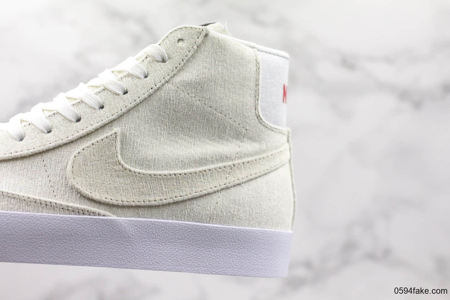 耐克Stranger Things x Nike Blazer Mid怪奇物语联名款米白色公司级带半码 货号:CJ6102-100