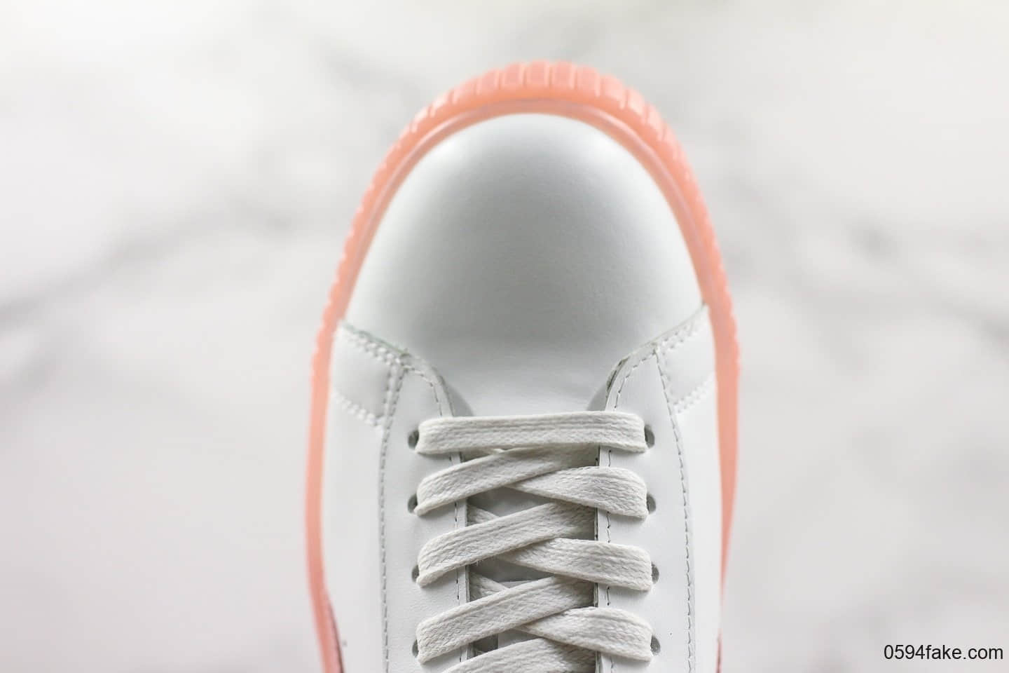 彪马Puma Basket Platform Velour Suede蕾哈娜二代厚底松糕鞋果冻休闲板鞋白粉色纯原优质头层牛皮革 货号:372934