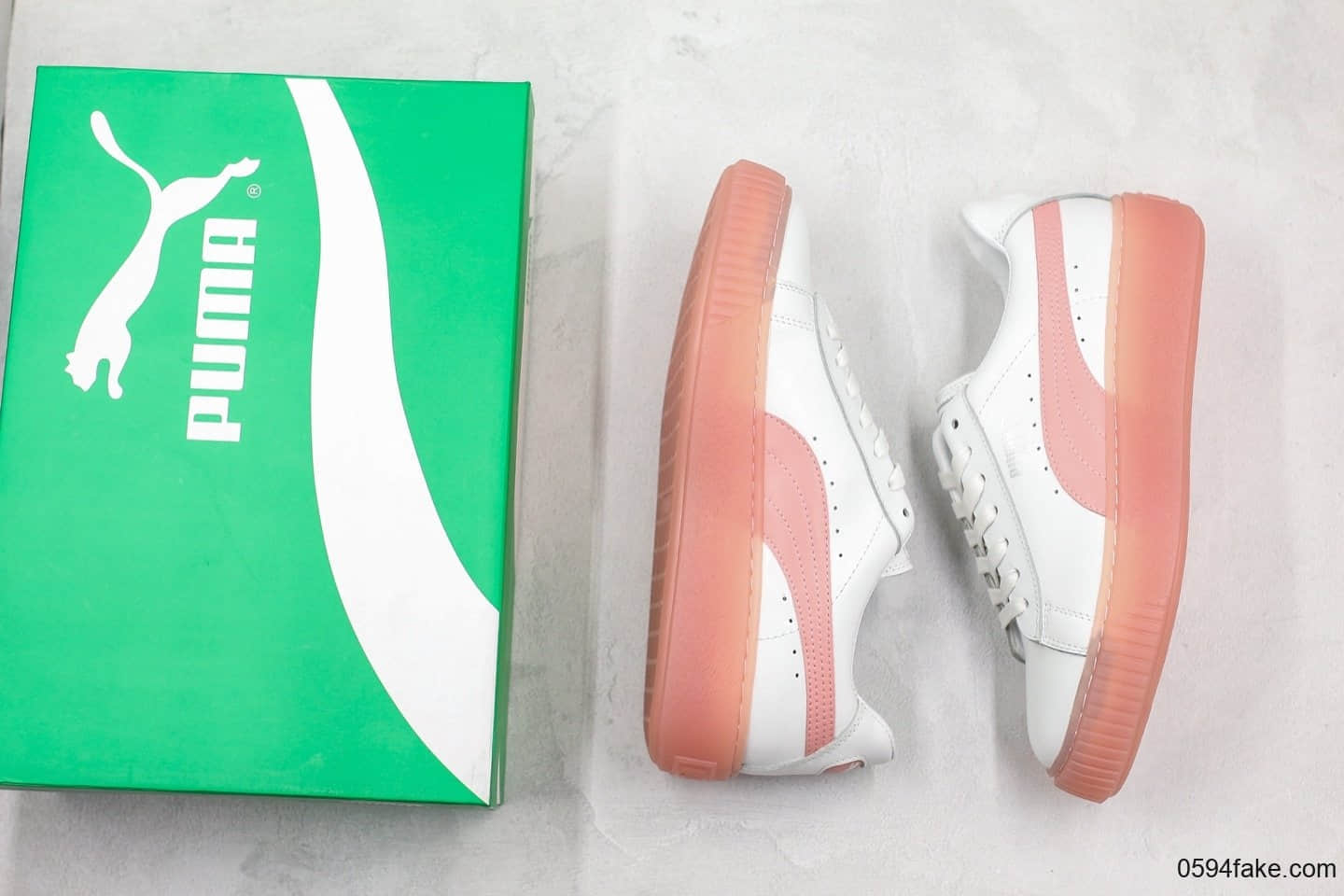 彪马Puma Basket Platform Velour Suede蕾哈娜二代厚底松糕鞋果冻休闲板鞋白粉色纯原优质头层牛皮革 货号:372934