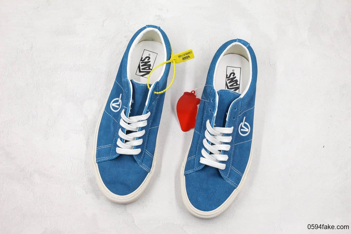 万斯Vans Sid DX安娜海姆系列低帮休闲板鞋蓝色翻毛皮公司级带半码原厂档案开发