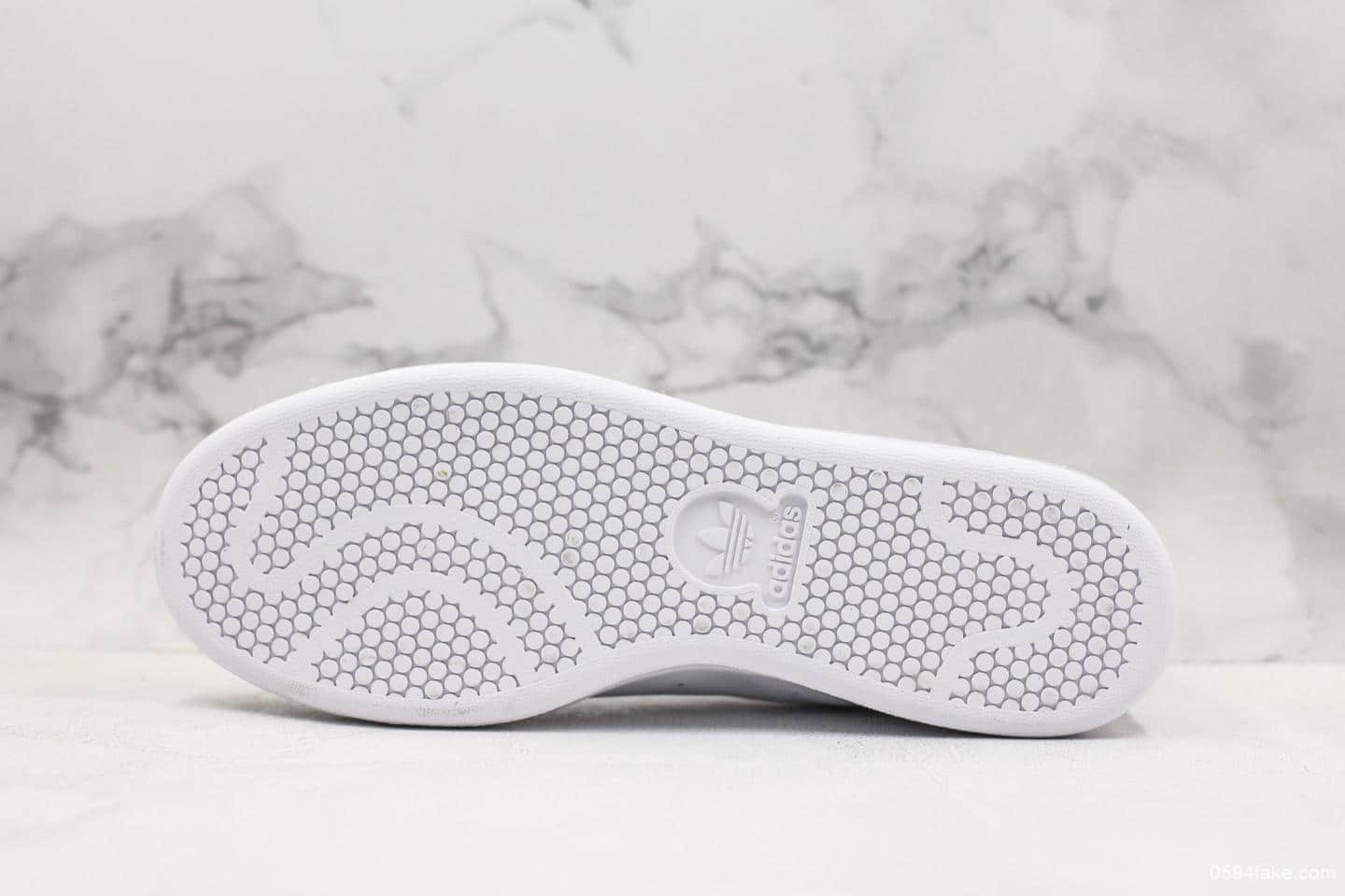 阿迪达斯Adidas Stan Smith法国限定史密斯纯原版本彩旗尾软头层荔枝纹全新配色休闲百搭小白鞋 货号:BD7433