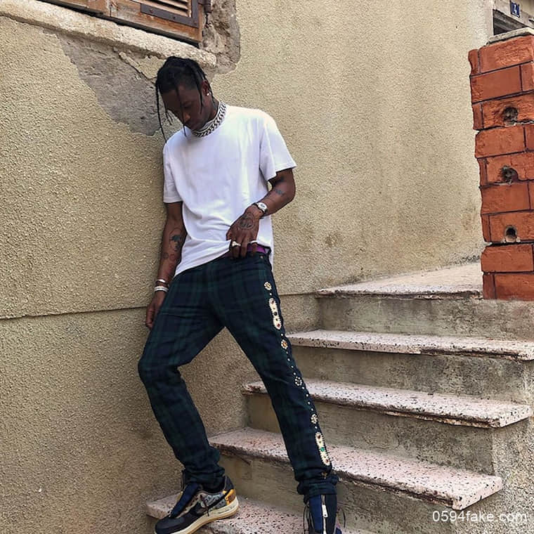 幸运粉丝晒图!我酸了!Travis Scott x Nike Air Force 1 Low全新配色将于今年10月份发售!