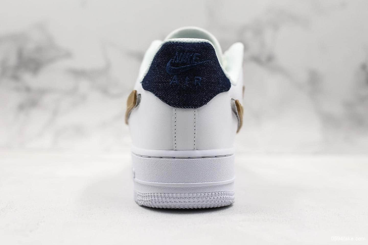 耐克Nike Air Force 1 07 LV8 3纯原版本换勾魔术贴空军一号全掌内置气垫原楦头原纸板打造外贸渠道 货号:CC2253-100