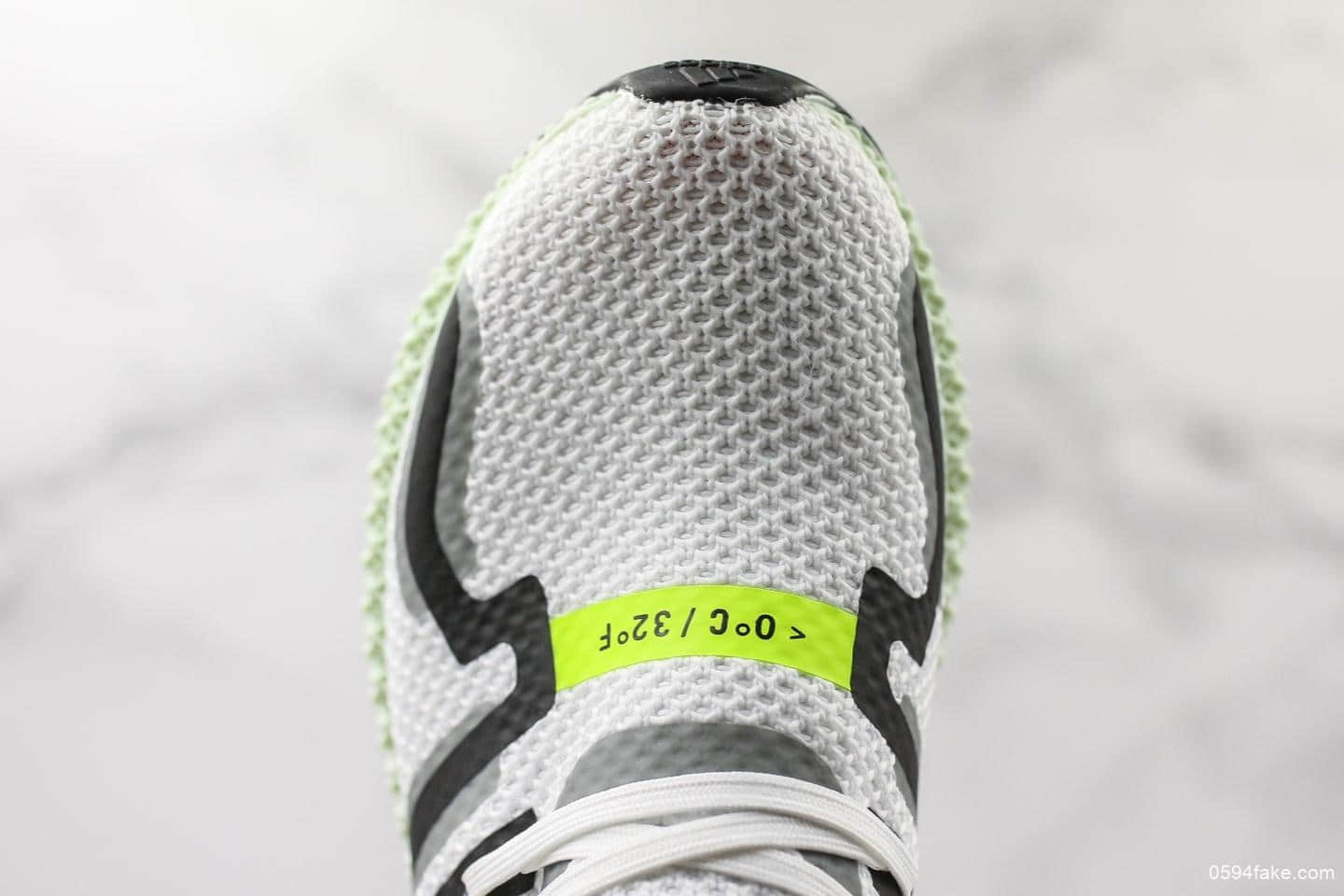 阿迪达斯Adidas Consortium ZX 4000纯原版本4D打印未来科技跑鞋 货号：EQ8801