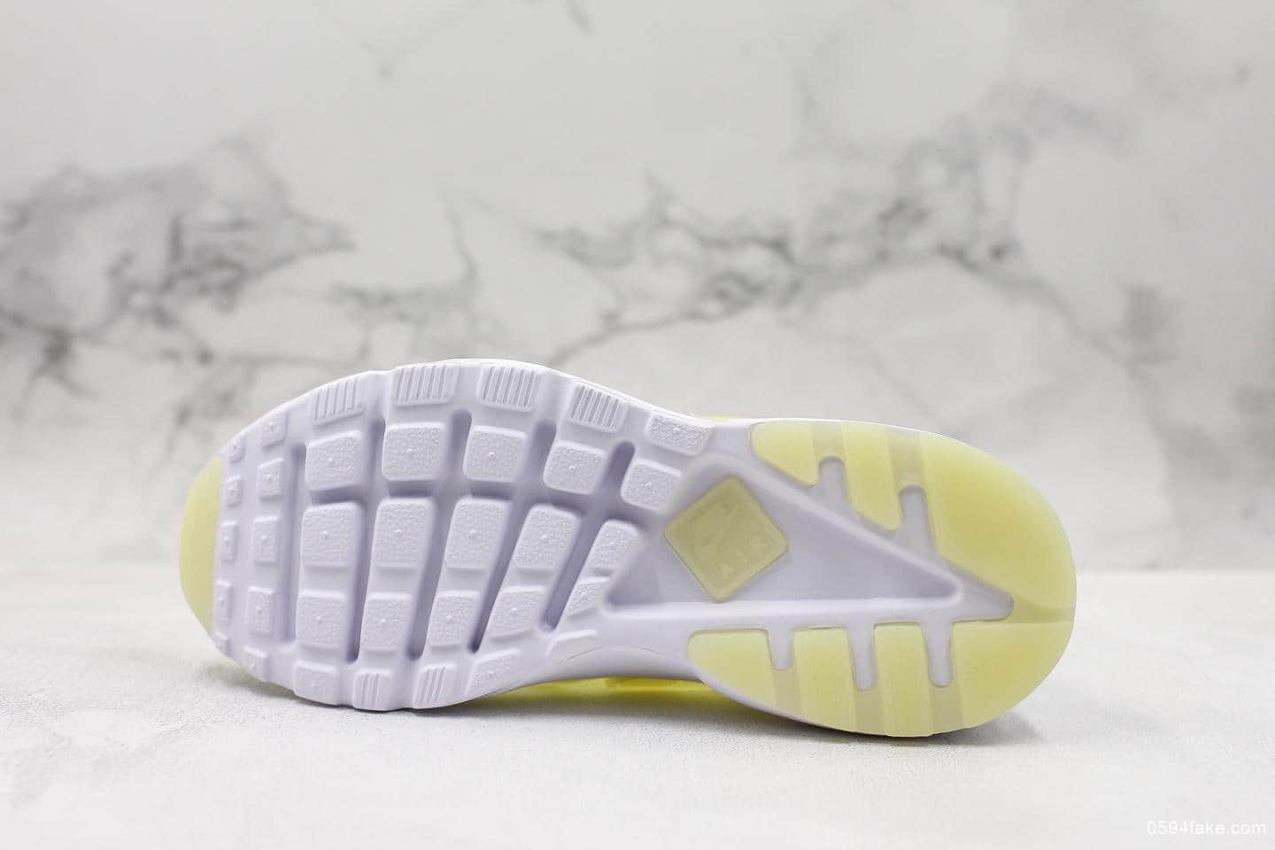 耐克Nike Air Huarache Ultra Suede ID纯原版本华莱士四代网纱顶级原装内置气垫天猫专供 货号:875868-007