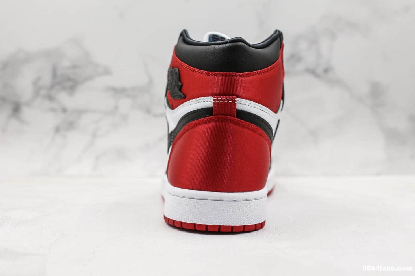 乔丹Air Jordan 1 SATIN BLACK TOE纯原版本丝绸黑脚趾独家采用原厂材料原鞋一直中底三点定位大几率过验 货号:CD0461-016