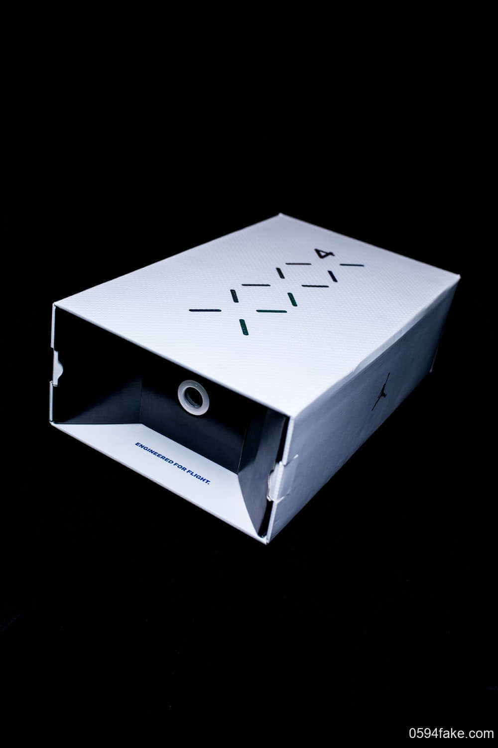 Air Jordan 34强势来袭!绝对让你赞叹不已!首发配色“Blue Void”将于9月25日发售!千万不要错过! 货号:AR3230-400