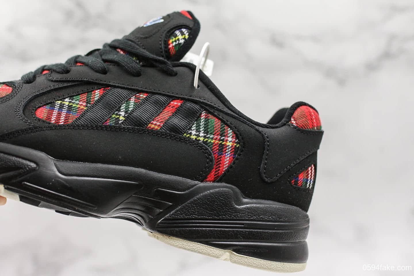 阿迪达斯Adidas Originals Yung-1公司级版本三叶草缓震百搭复古慢跑鞋英伦独家原装 货号:EE6066