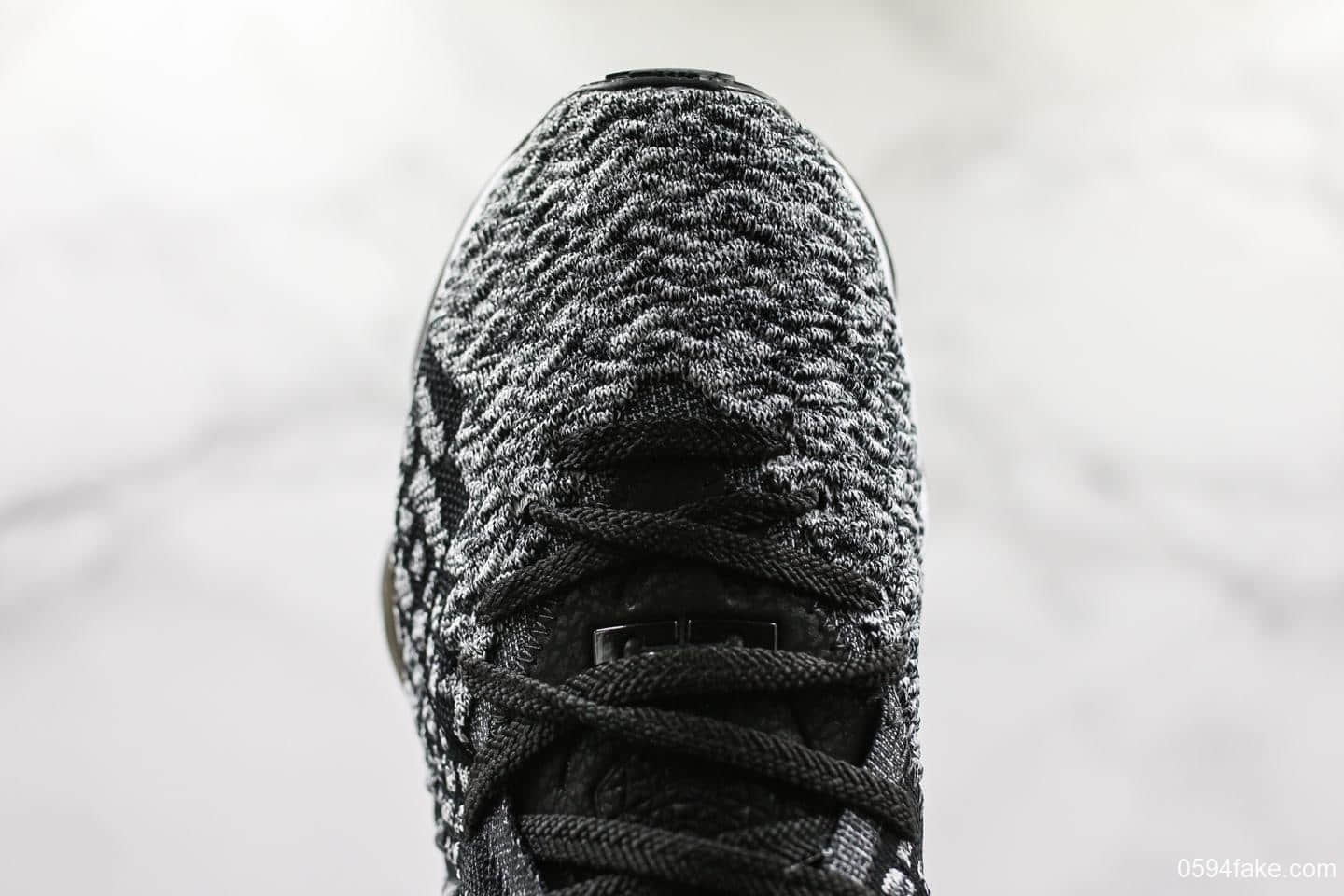 耐克Nike LeBron XVII纯原版本詹姆斯17代鸳鸯配色实战运动篮球鞋 货号:BQ3177-002