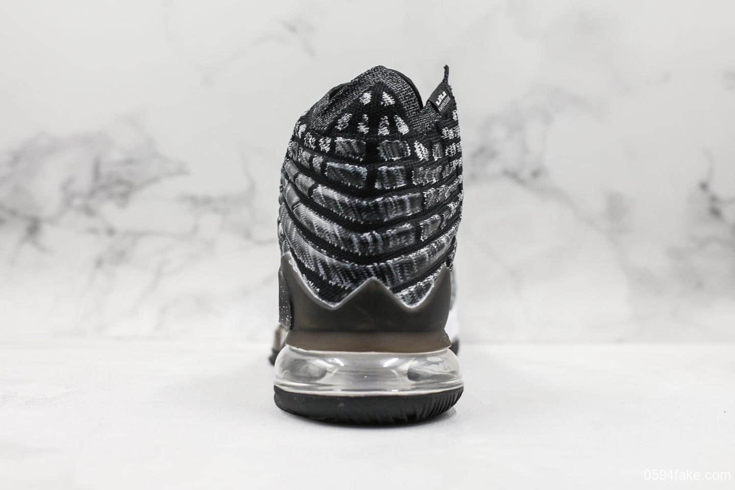 耐克Nike LeBron XVII纯原版本詹姆斯17代鸳鸯配色实战运动篮球鞋 货号:BQ3177-002