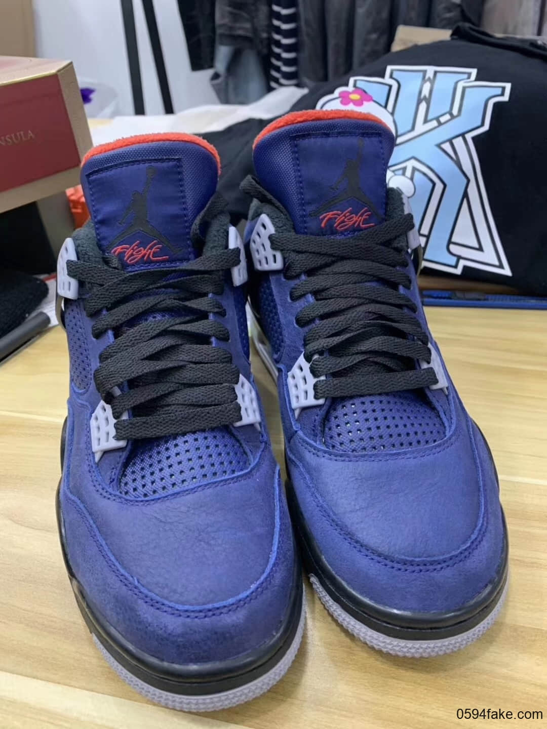 羊毛衬里温暖过冬天!Air Jordan 4 WNTR“Loyal Blue”将与12月2日发售! 货号:CQ9597-401