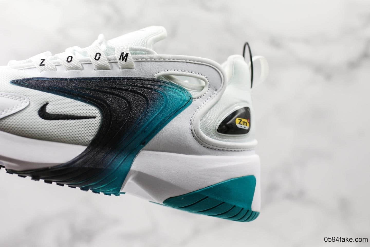 耐克Nike Zoom 2000纯原版本2K复古老爹鞋原盒原标内置气垫 货号：AO0269-106