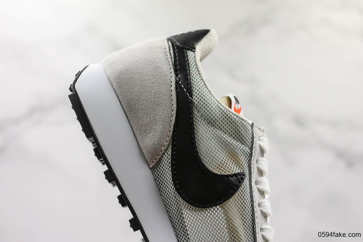 耐克Nike Air Tailwind 79 Betrue公司级华夫系列骄傲月限定1979周年顺风华夫复古休闲慢跑鞋 货号：487754-100