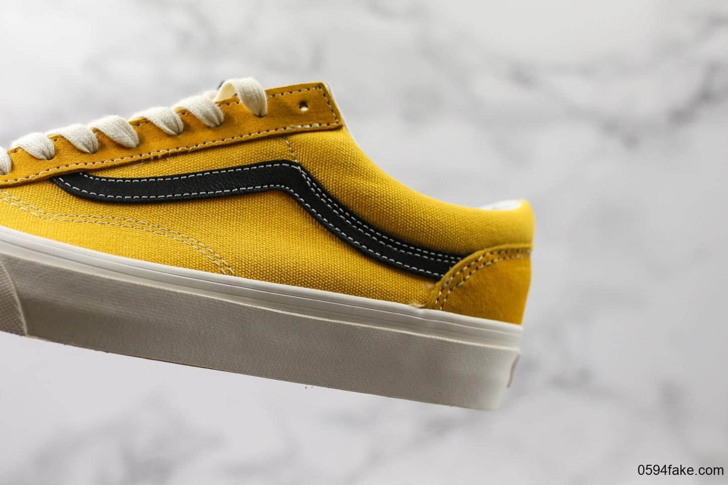万斯Vault OG Style 36 LX真标硫化版本全新配色黑黄小头高端支线情侣滑板鞋 货号:VN0A4BVEVZ6