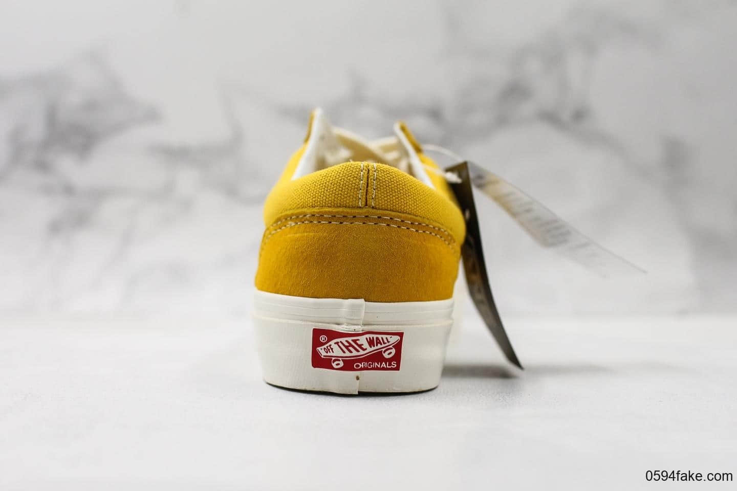 万斯Vault OG Style 36 LX真标硫化版本全新配色黑黄小头高端支线情侣滑板鞋 货号:VN0A4BVEVZ6