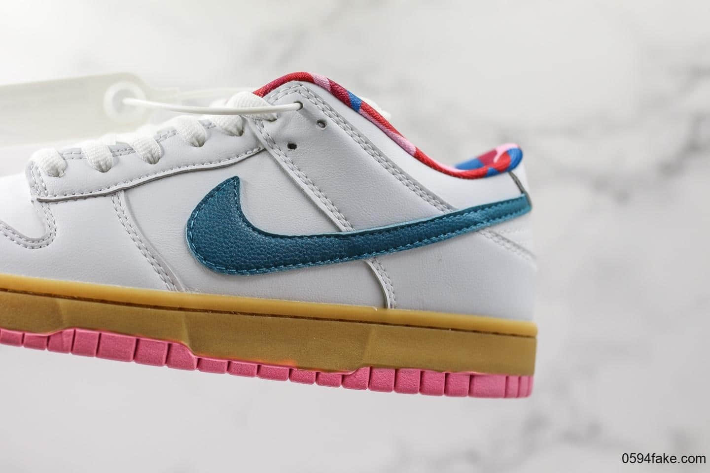 耐克NIKE SB DUNK LOW X PARRA艺术家联名纯原版本SB板鞋蓝粉毛绒区别市面通货版本 货号：CN4504-108