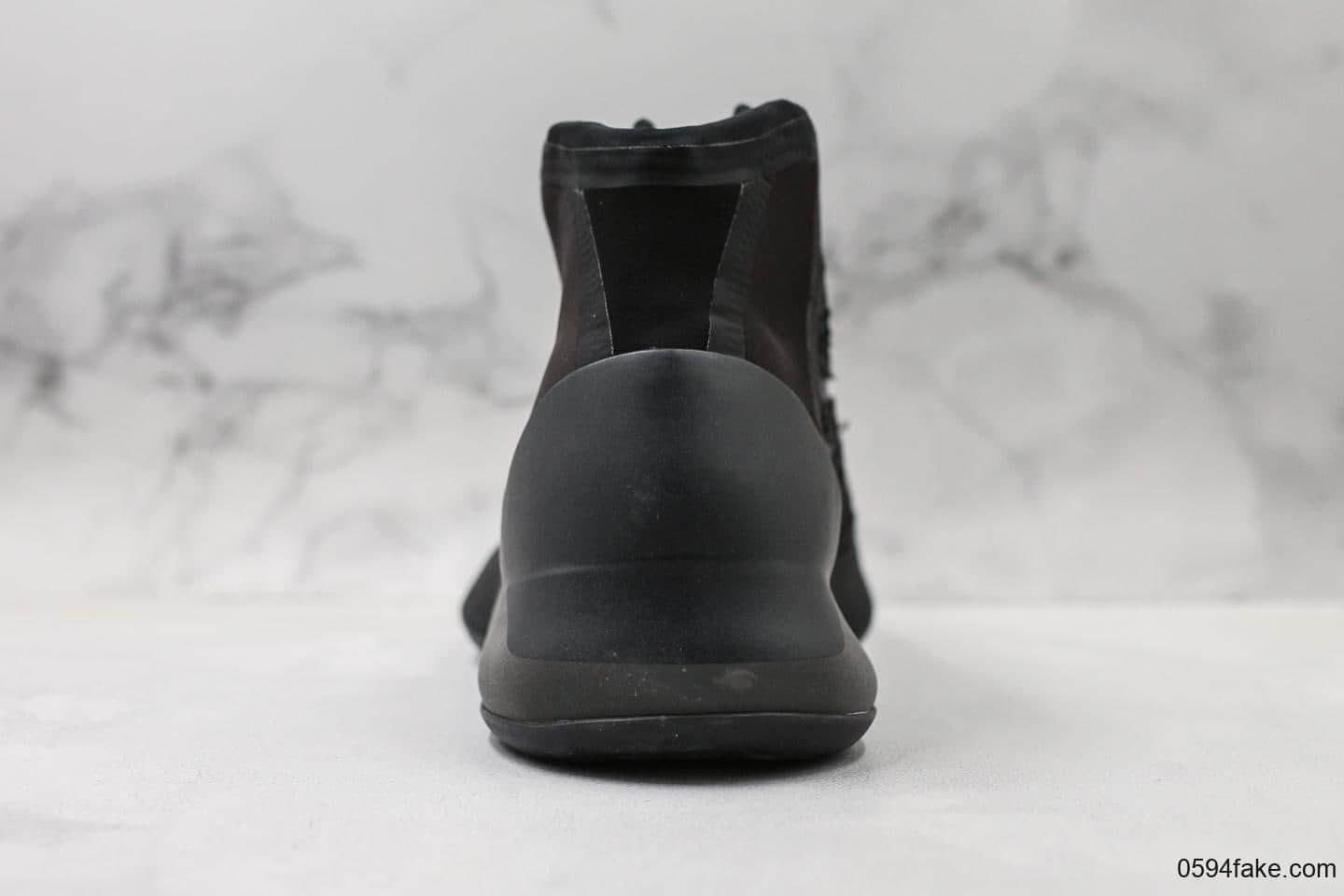 阿迪达斯Adidas Yeezy Basketball Quantum BOOST椰子高端篮球鞋纯原版本黑白斑马实战篮球鞋原厂ZP材质 货号:EG1535