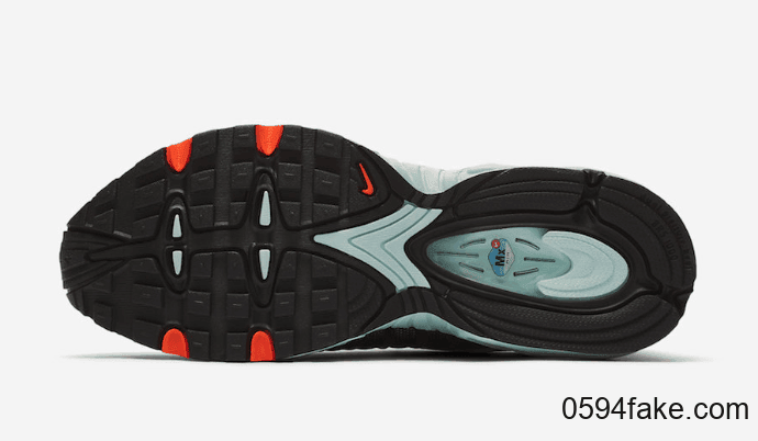 科幻感十足!这双Nike Air Max Tailwind 4还配备夜光中底! 货号:CN0159-300